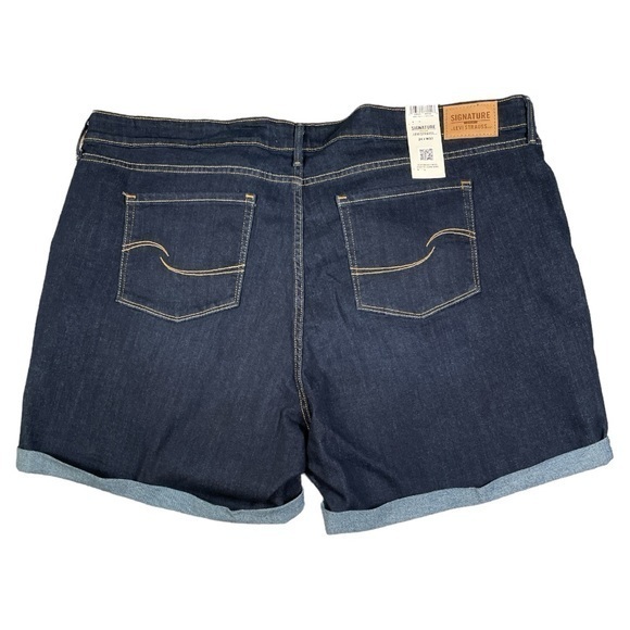Signature‎ Levi Strauss Jean Shorts MidRise Cuffed Stretch Plus Sz 24 W37 NWT - Picture 1 of 8